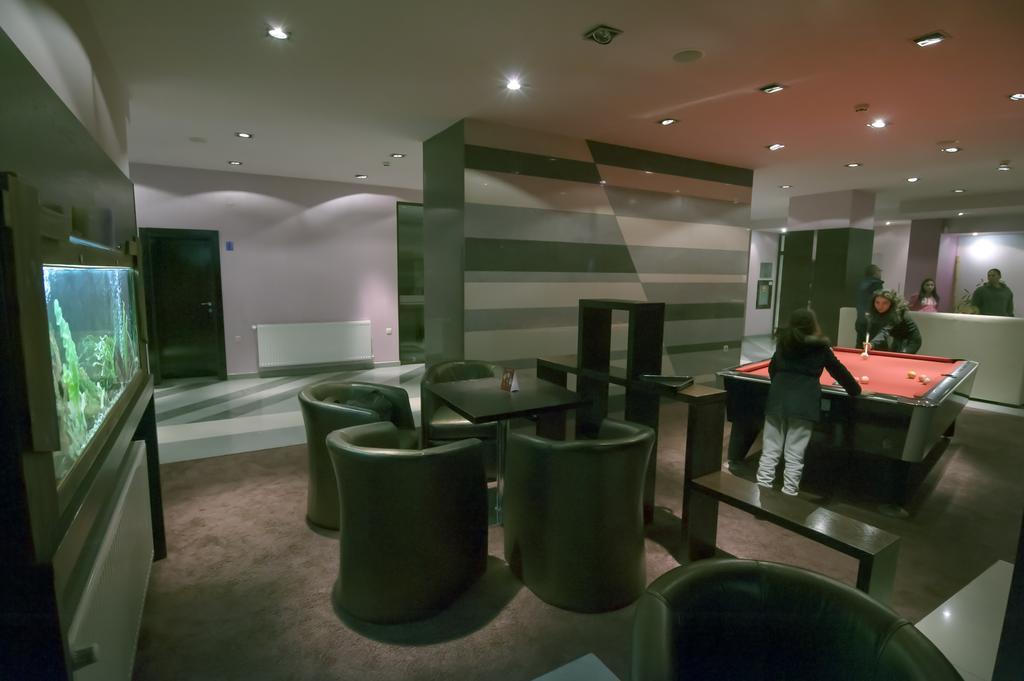 Belmont Ski & Spa Hotel パンポロボ エクステリア 写真